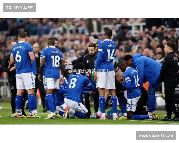 埃弗顿客场战平，杜布拉夫卡多次关键扑救救主